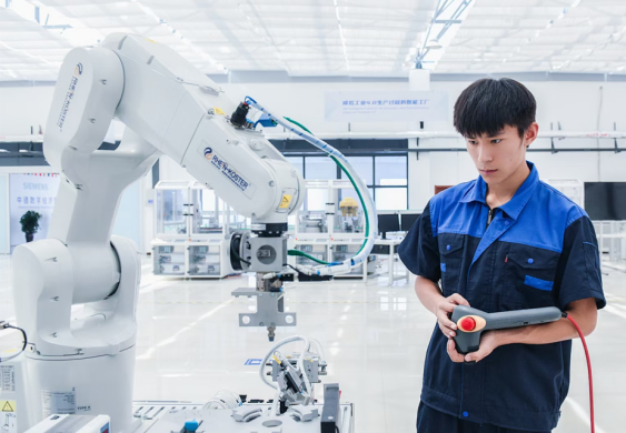 人工智能技術(shù)應(yīng)用 智能技術(shù)領(lǐng)域內(nèi)的核心發(fā)展與前景